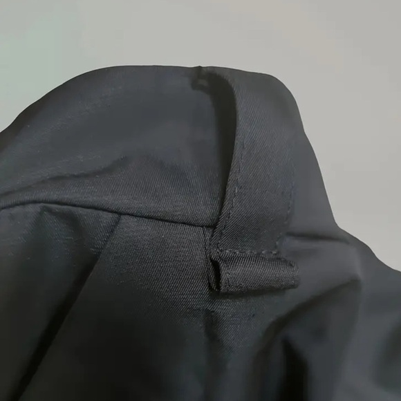 Chic Solid Pleated Maxi Skirt - Picture 3 of 5